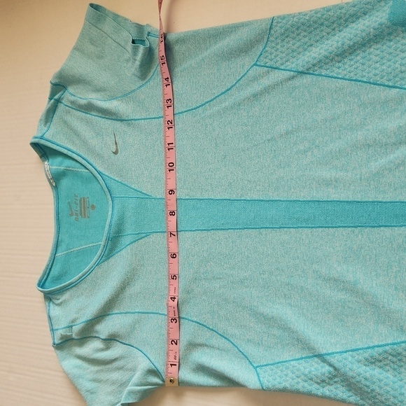 Nike Just Do It Blue Running Limited Edition Knit Short Sleeve Lightweight Top - Picture 8 of 10
